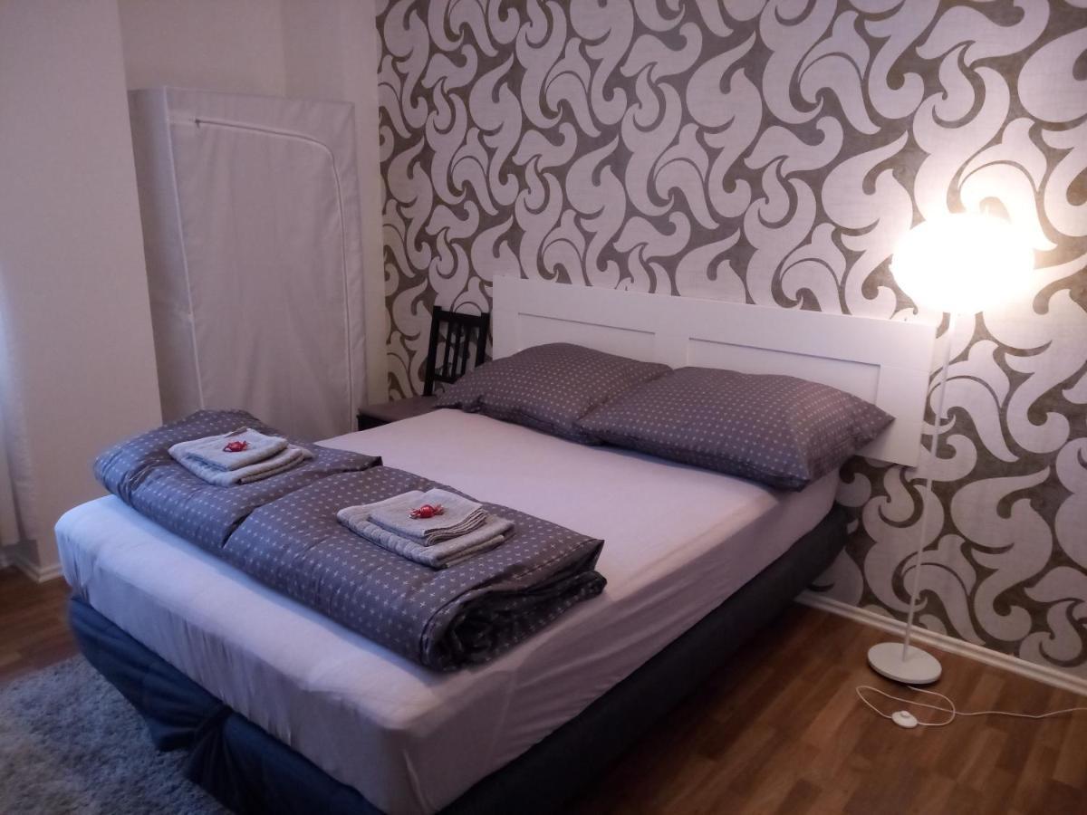 Gallys Apartments Praga Esterno foto