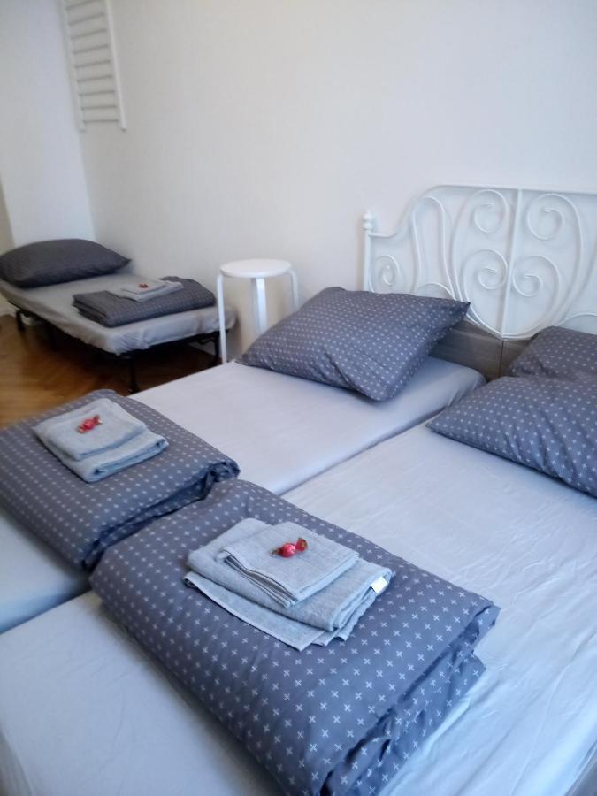 Gallys Apartments Praga Esterno foto