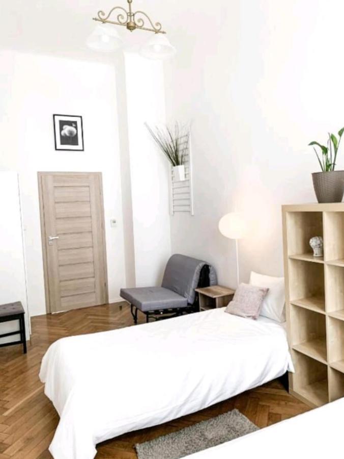 Gallys Apartments Praga Esterno foto